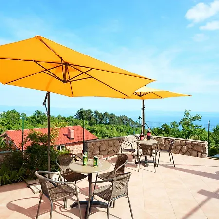 Daire Tihomir-2 By Interhome