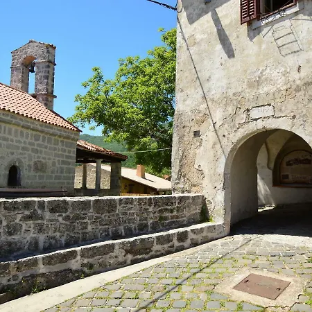 Daire Tihomir-2 By Interhome Veprinac