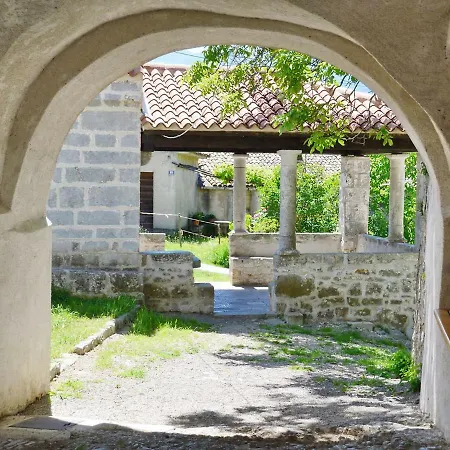 Tihomir-2 By Interhome * Veprinac